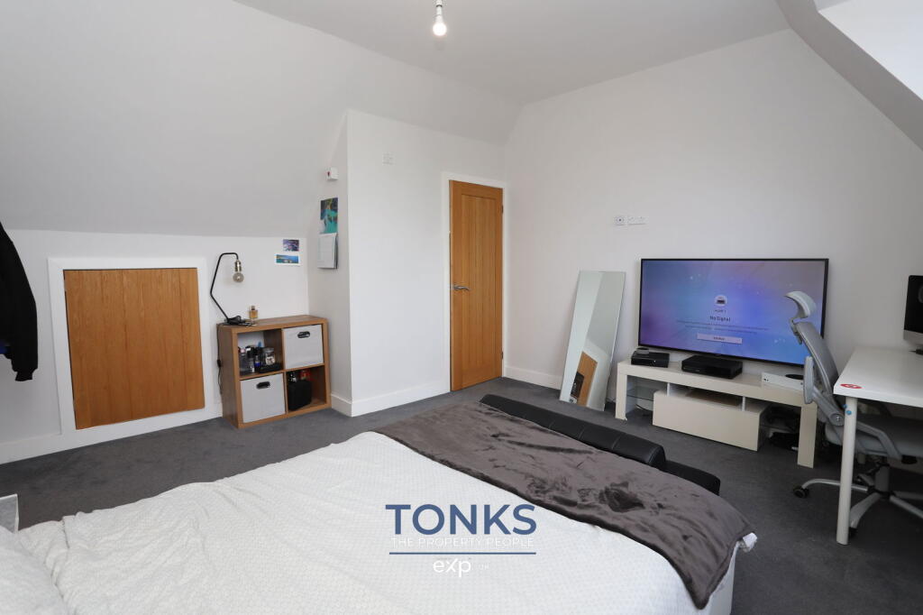 Additional image 25 of Merton Close, Oldbury, B68 8NG