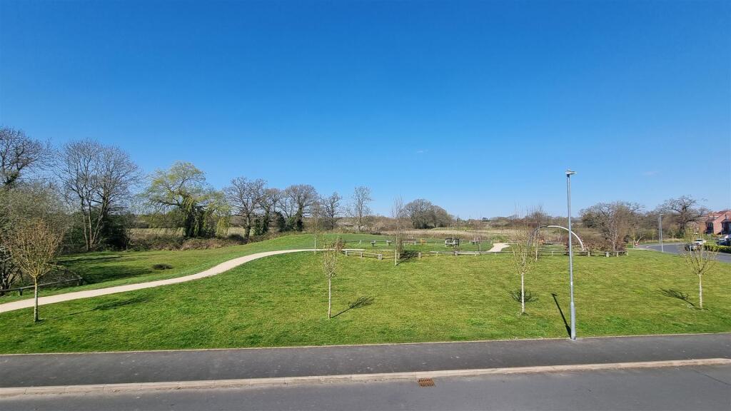 Additional image 16 of Burnham Road, Wythall