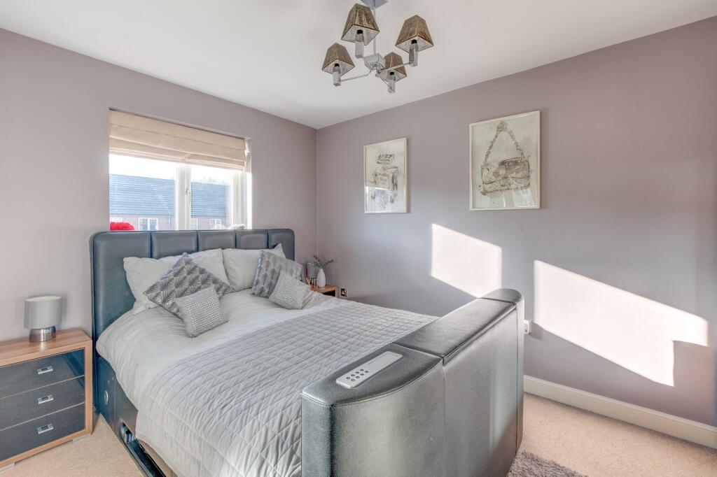 Additional image 10 of Hedgerow Close, Greenlands, Redditch, Worcestershire, B98