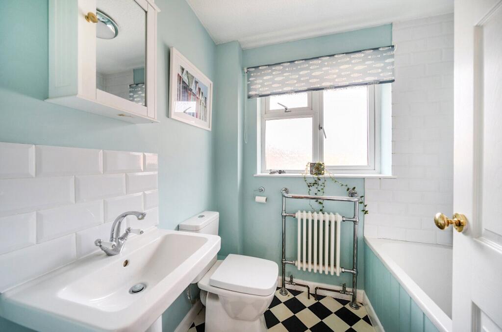 Additional image 10 of Vale View Gardens, Wincanton, Somerset, BA9