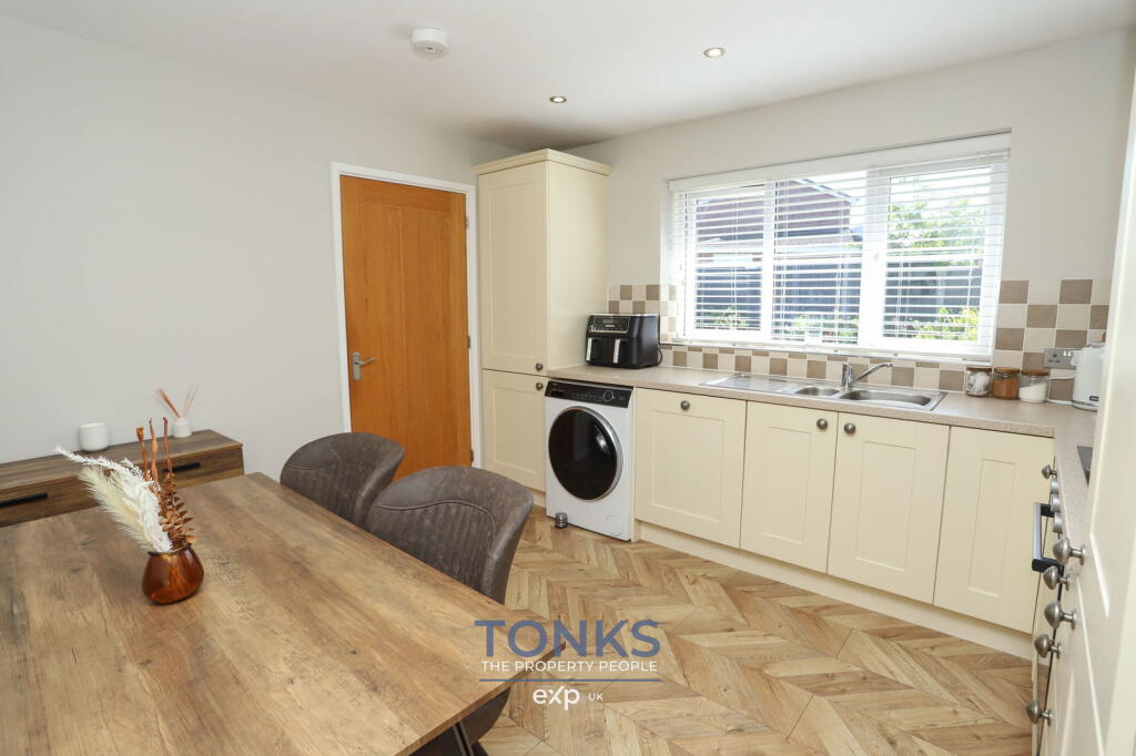 Additional image 8 of The Paddock, Private Drive off Hurst Green Road, Halesowen, B62 9PT