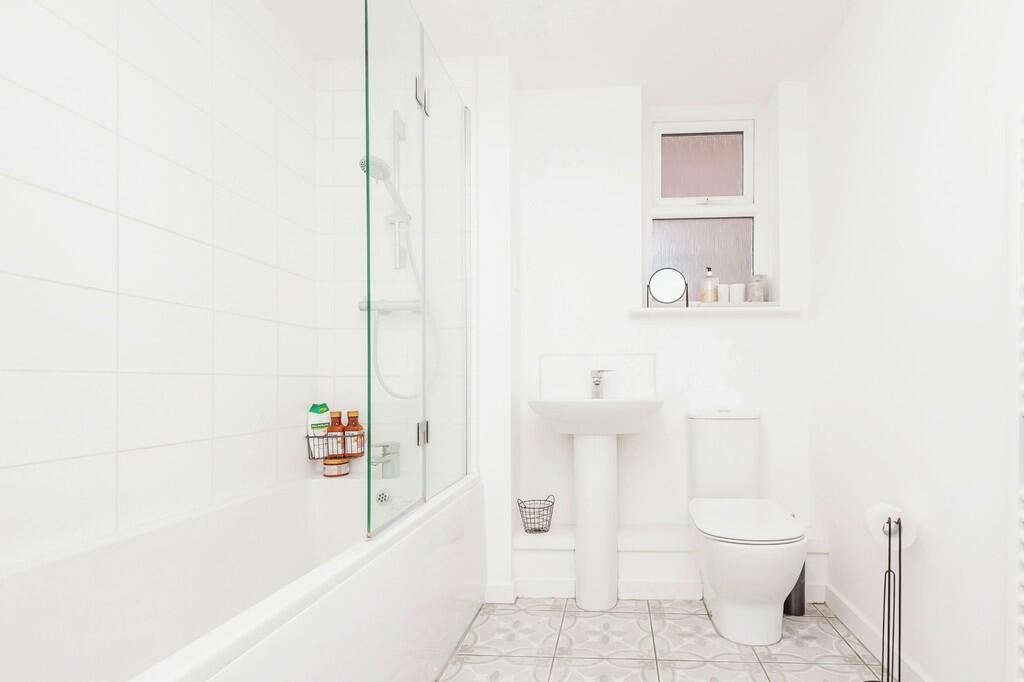 Additional image 11 of Heathfield Lane, Birkenshaw, Bradford