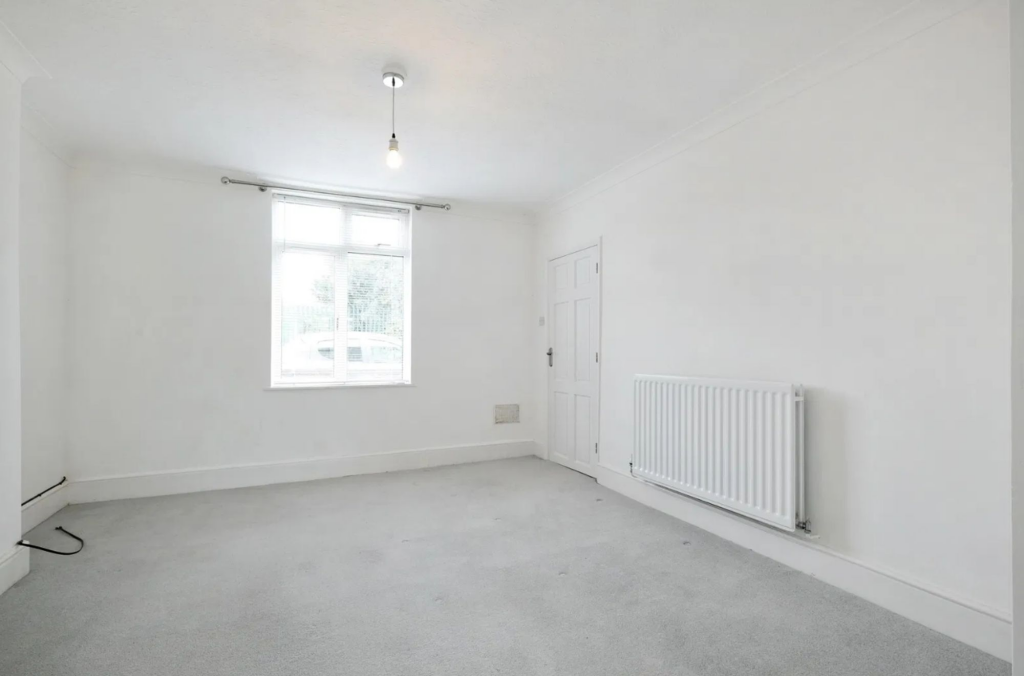 Additional image 5 of New Road, Studley, B80