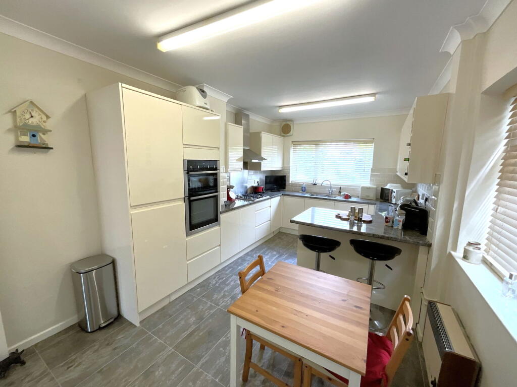 Additional image 8 of Gower Road, Halesowen, B62 9BY