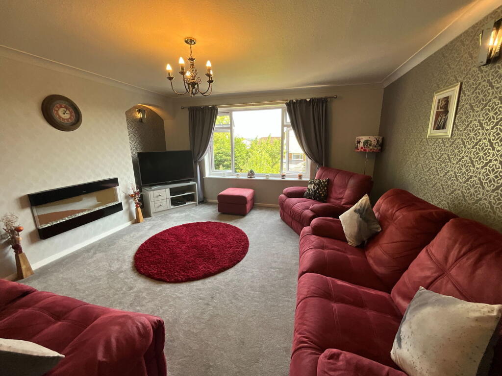 Additional image 9 of HALESOWEN, Oak Court