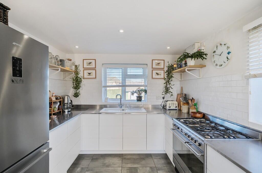 Additional image 4 of Parsonage Crescent, Castle Cary, Somerset, BA7 7LT