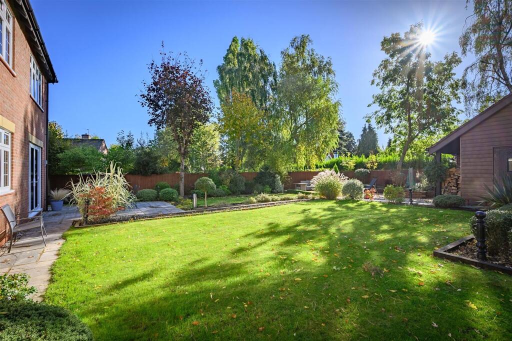 Additional image 23 of The Crescent, Hampton-In-Arden, B92