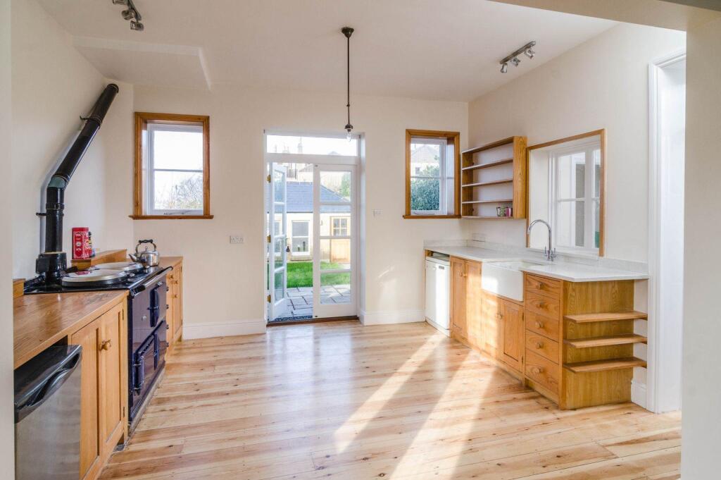 Additional image 3 of Shakespeare Avenue