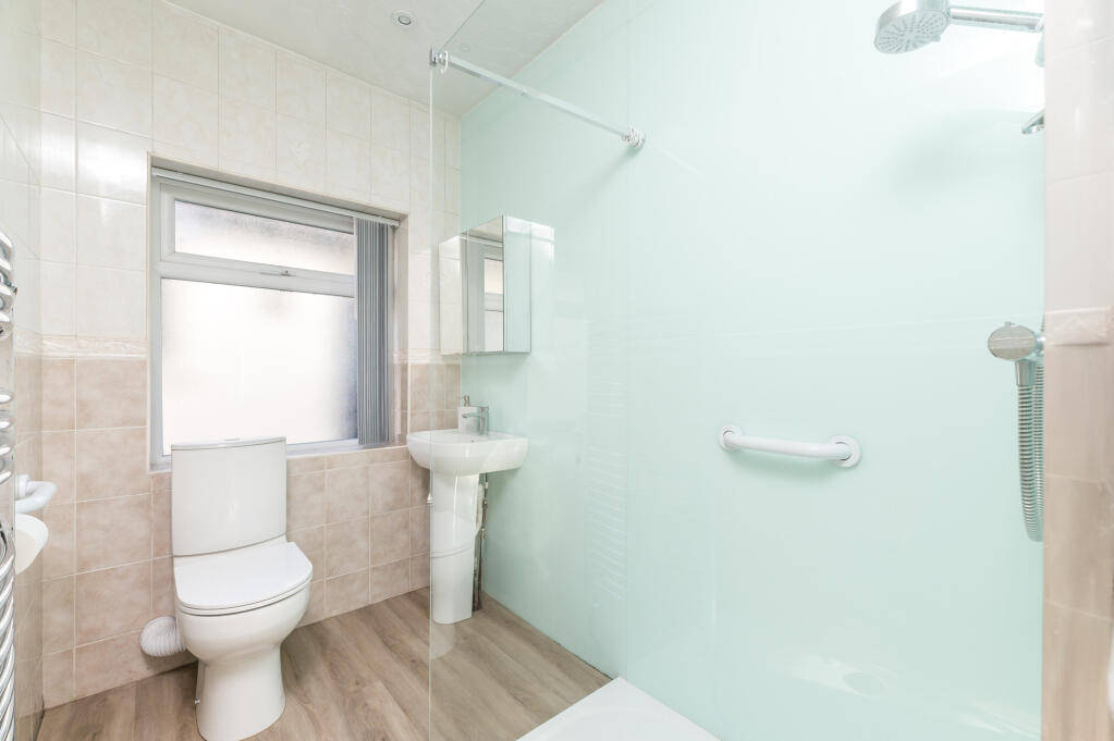 Additional image 10 of Bradford Road, Cottingley Bridge, Bingley, West Yorkshire, BD16