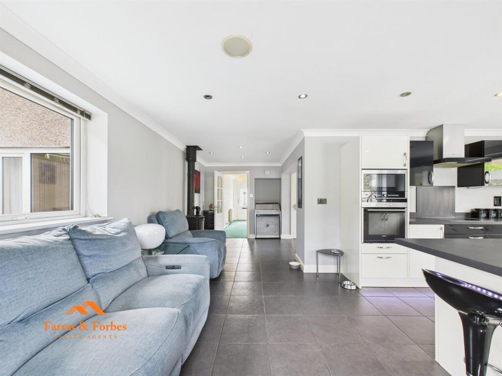 Additional image 12 of Standroyd Drive, Colne