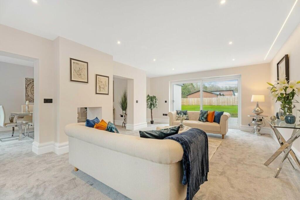 Additional image 5 of Hanbury Road, Stoke Prior, B60