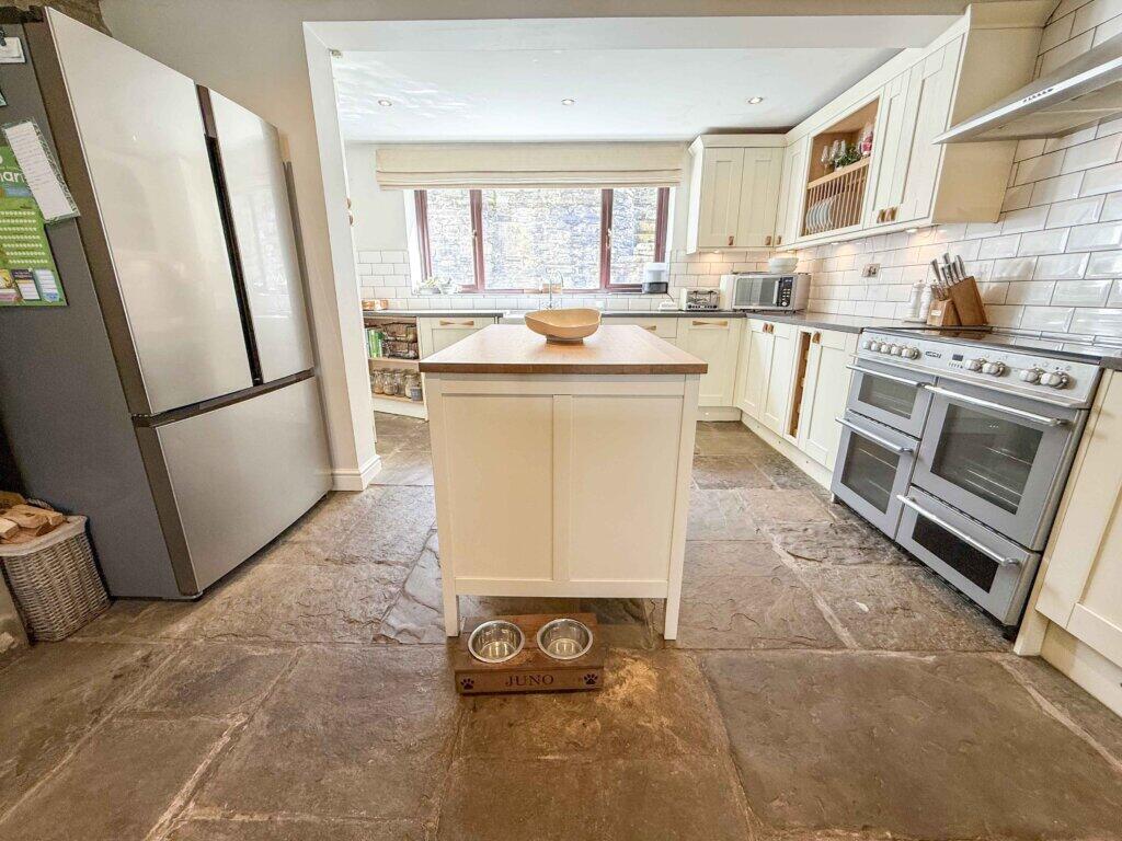 Additional image 14 of Barnside, St Georges Terrace, Cowpe Road, Rossendale