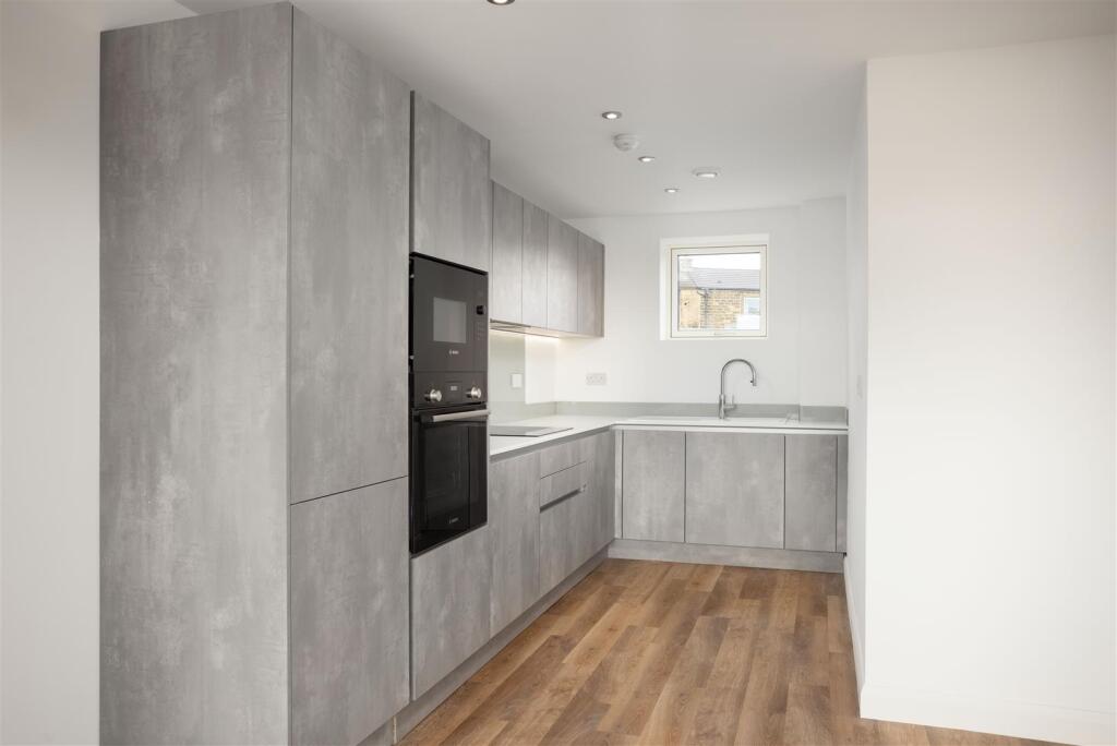 Additional image 3 of Plot 6, Spring Meadow, Drighlington