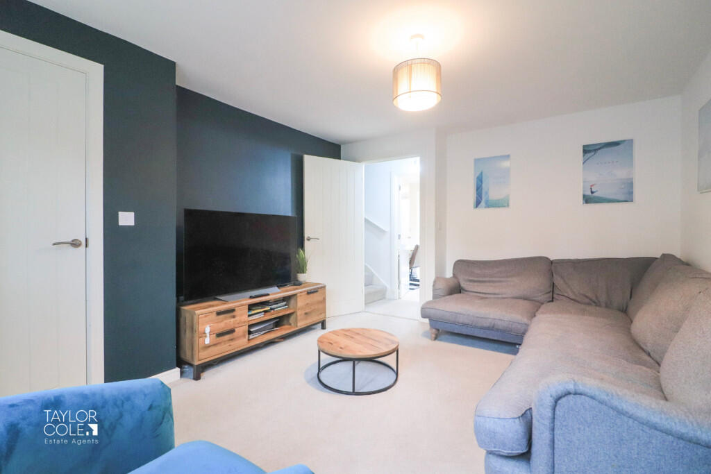 Additional image 5 of Meadow Way, Barley Fields