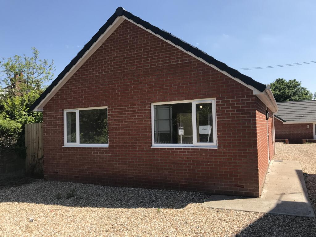 Additional image 10 of Henstridge