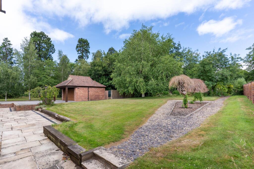 Additional image 46 of Brockhill Lane, Alvechurch, B48