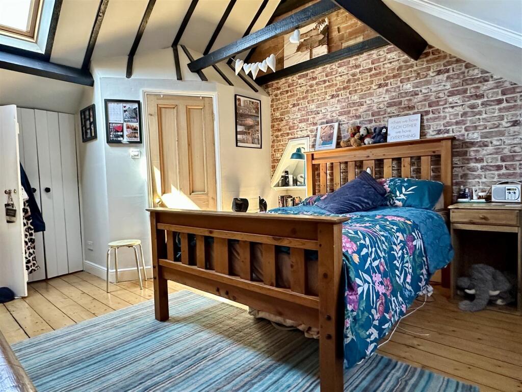 Additional image 20 of Station Road, Alcester