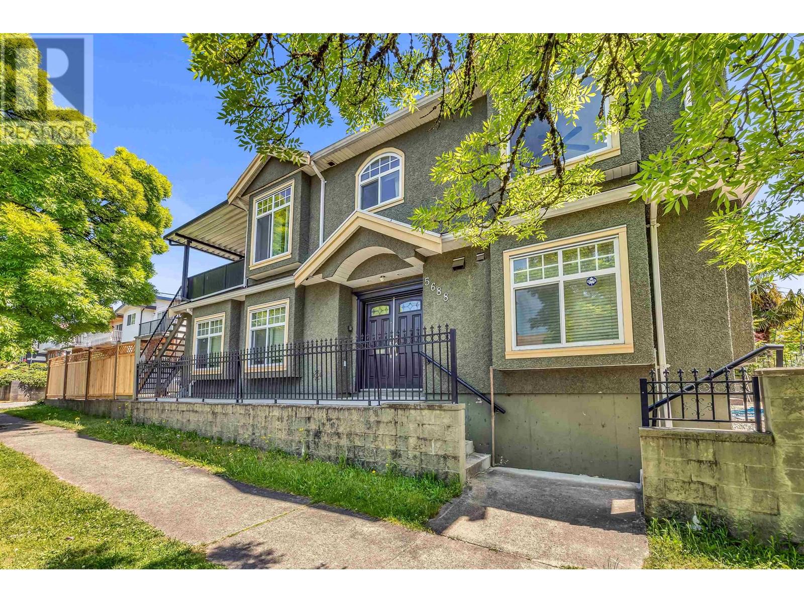 5688 SHERBROOKE STREET|Vancouver, British Columbia V5W1R3