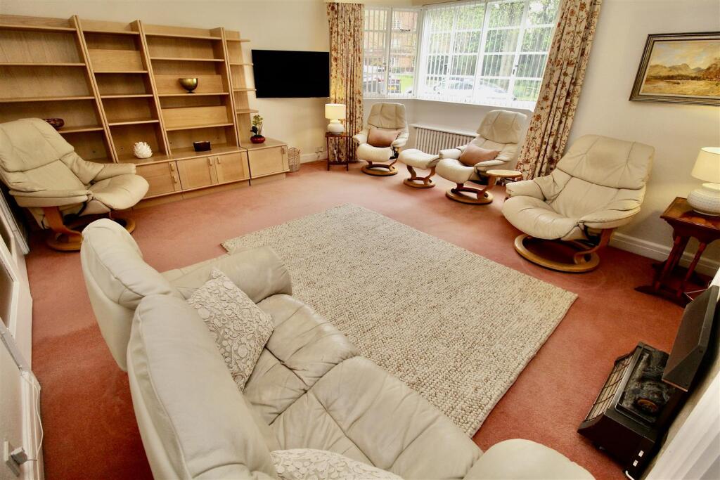 Additional image 4 of Viceroy Close, Edgbaston, Birmingham