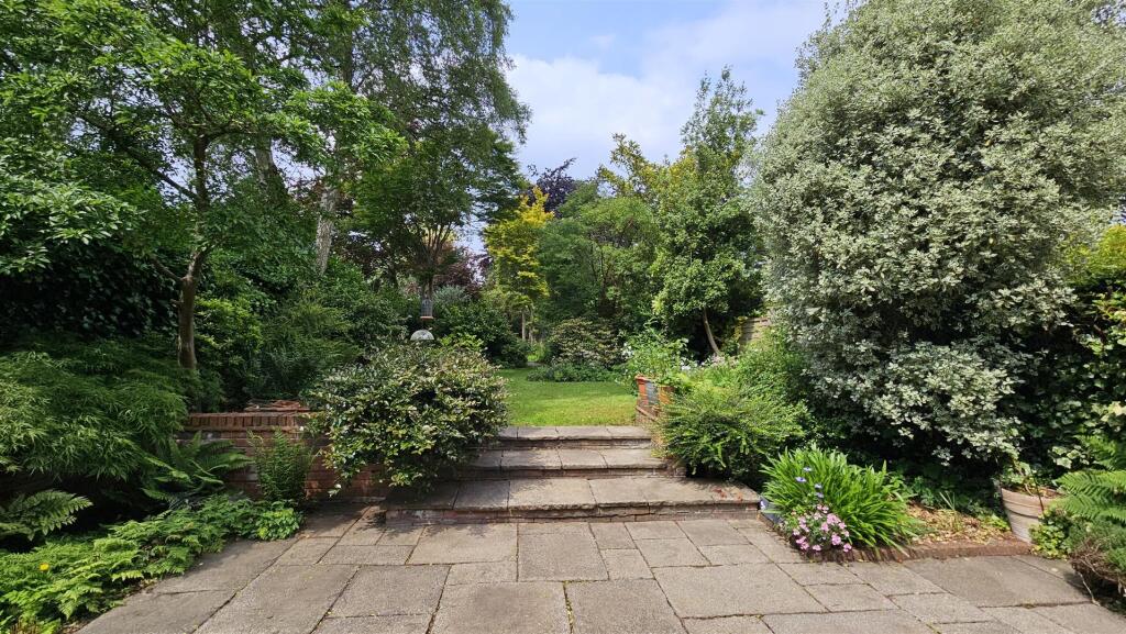 Additional image 20 of Green Lanes, Wylde Green, Sutton Coldfield