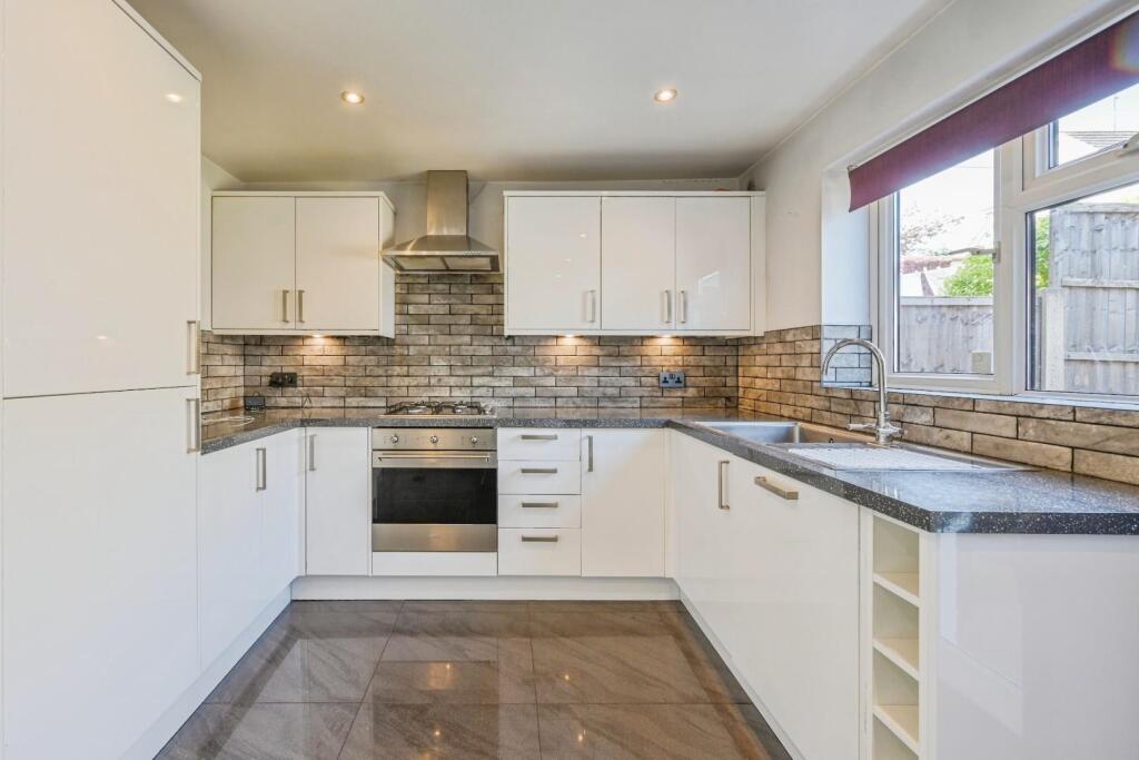 Additional image 8 of Chaytor Road, Polesworth, Tamworth