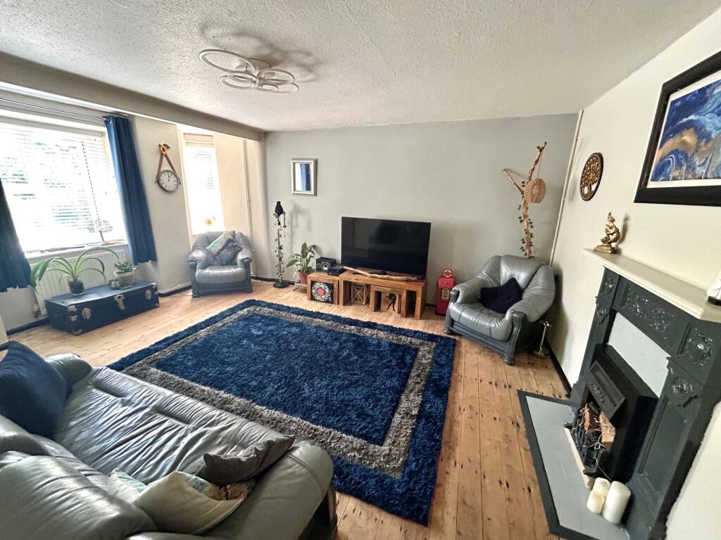 Additional image 3 of Hendford Hill, Yeovil, BA20