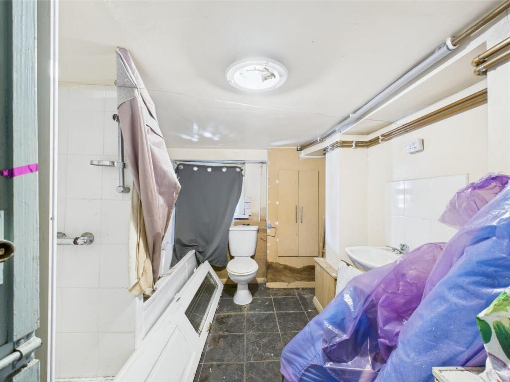 Additional image 14 of Bargrange Avenue, Shipley