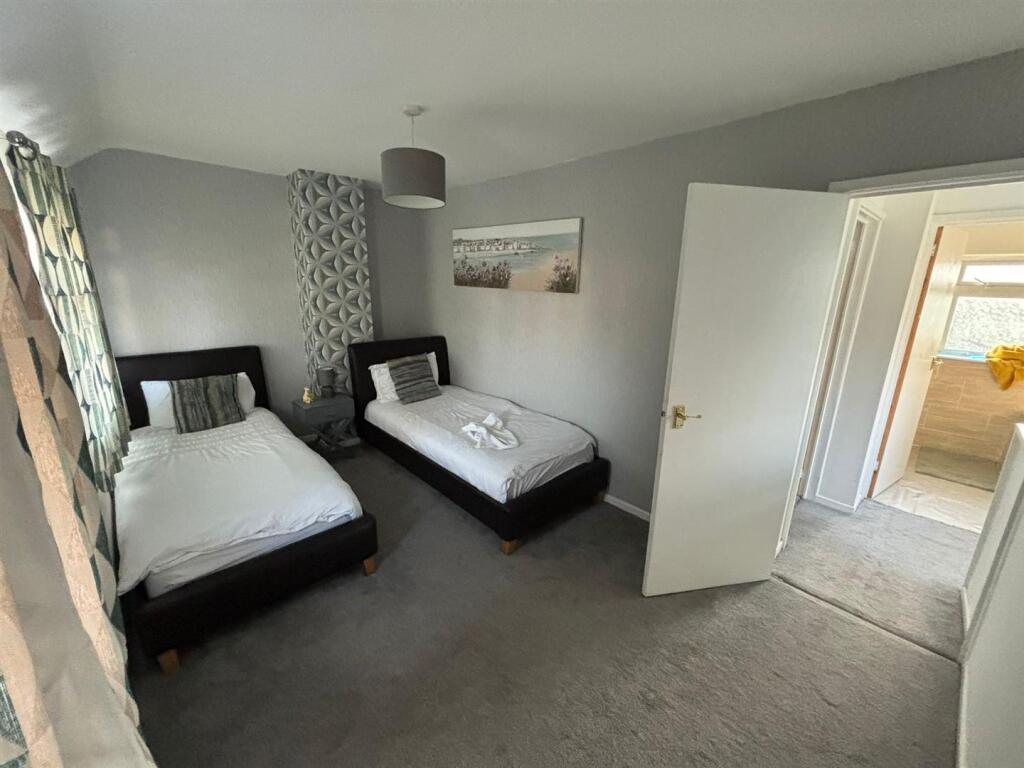 Additional image 23 of Valley Road, Cradley Heath