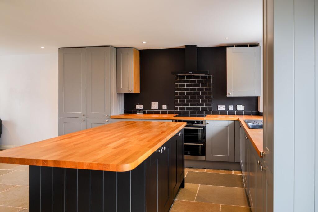 Additional image 5 of Hutton Close, Hilperton, Trowbridge