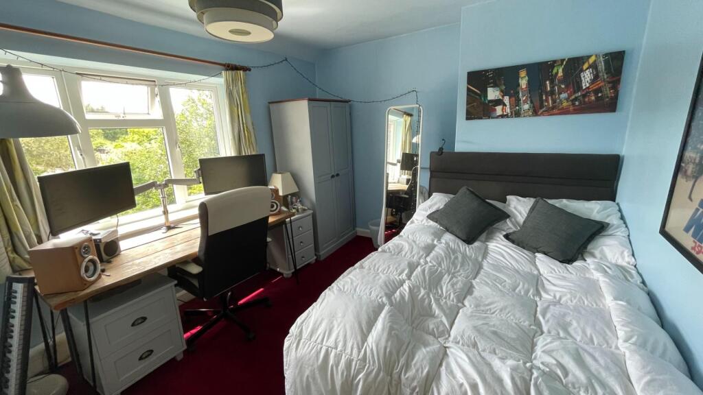 Additional image 9 of High Street, Broom