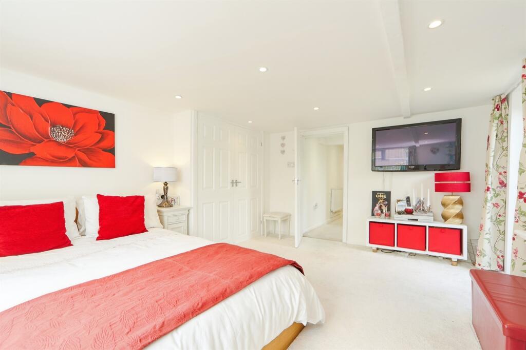 Additional image 15 of Roundwood Road, Baildon, SHIPLEY