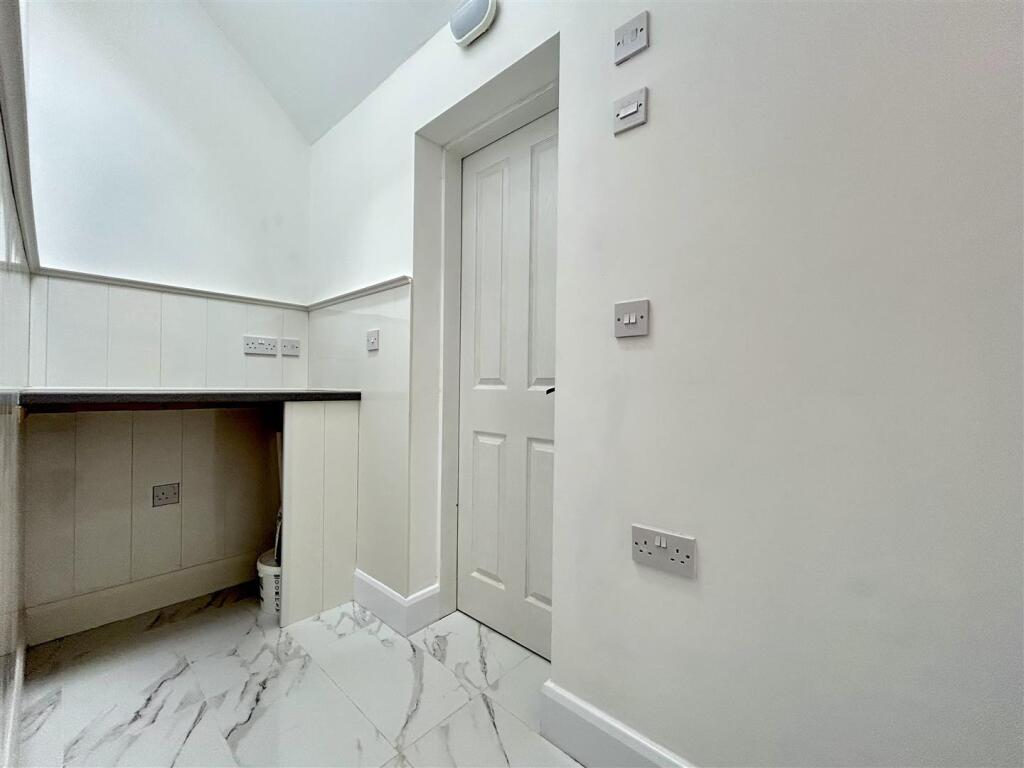 Additional image 9 of Halesowen Road, Cradley Heath