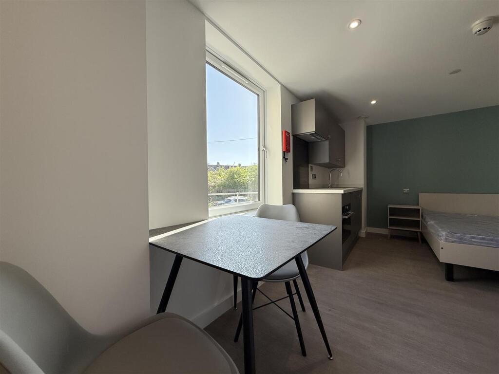 Additional image 9 of The Wheel House, Lower Bristol Road, Bath, BA2