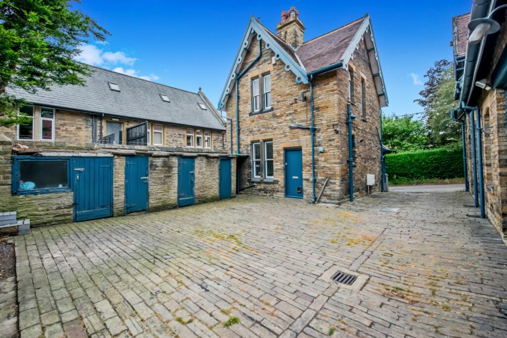 Additional image 17 of Snelsins Road, Cleckheaton, BD19