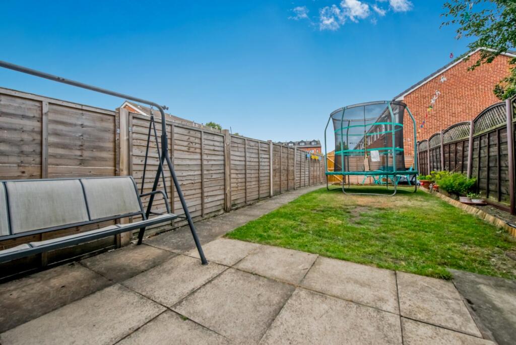 Additional image 12 of Oakway, Birkenshaw, Bradford, West Yorkshire, BD11