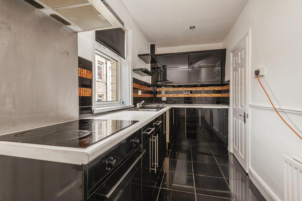 Additional image 5 of Cleckheaton Road, Oakenshaw, Bradford