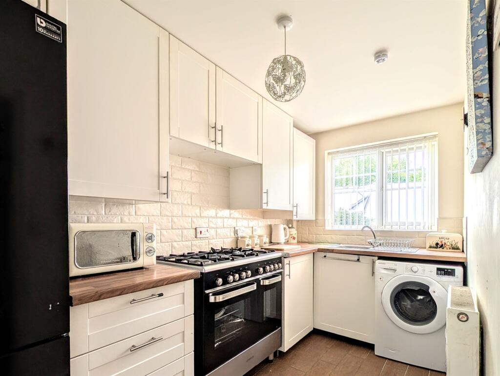 Additional image 5 of Basin Lane, Tamworth