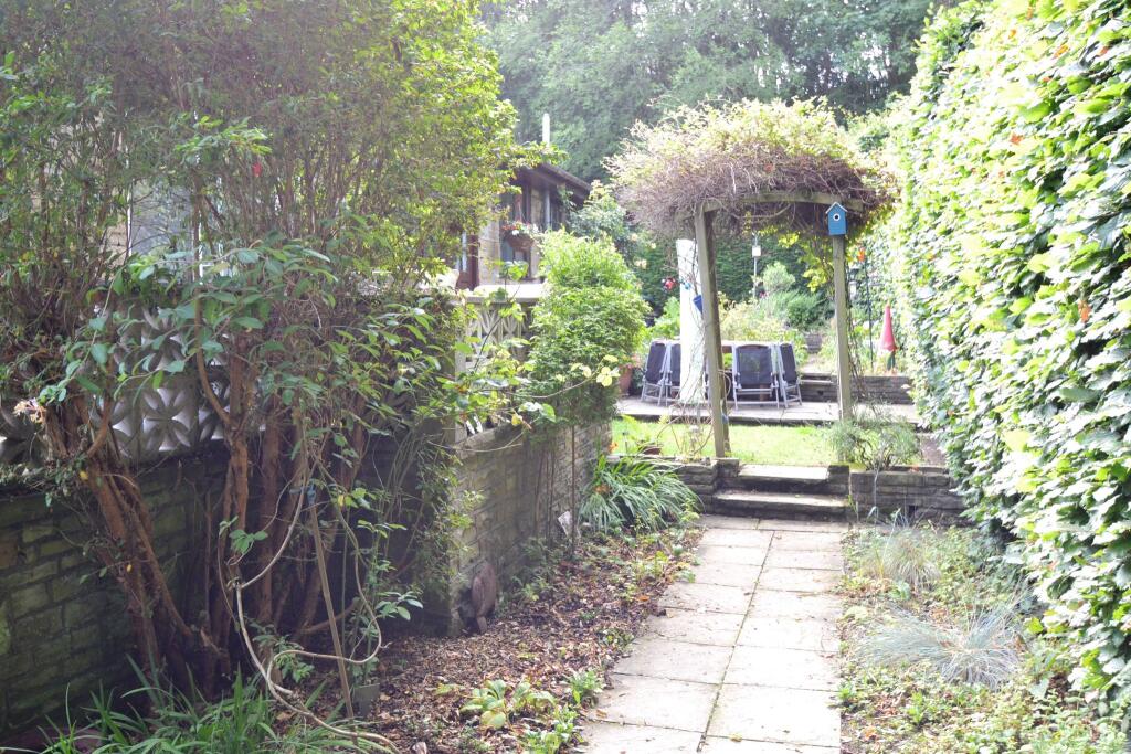 Additional image 27 of Ballantyne Road, Thackley,