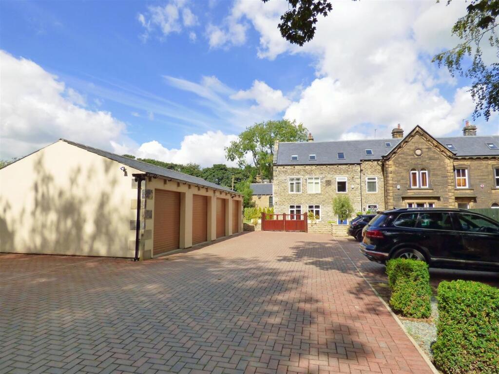 Additional image 32 of Oxford Road, Gomersal, Cleckheaton, BD19