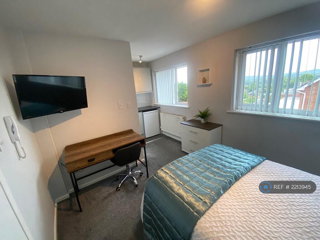 Additional image 2 of Coombs Road, Halesowen, B62