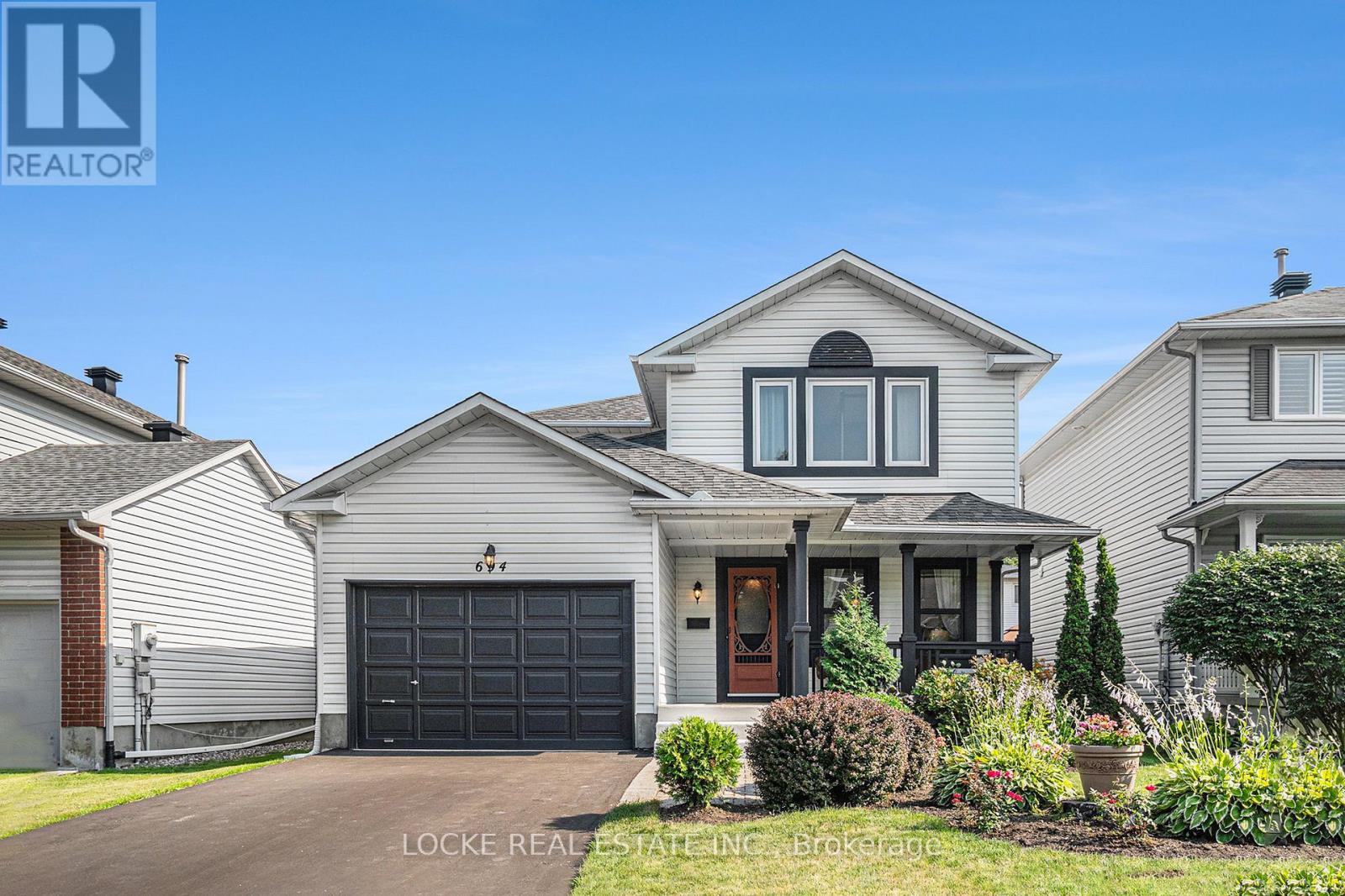 694 MOREWOOD CRESCENT|Ottawa, Ontario K4A2P7