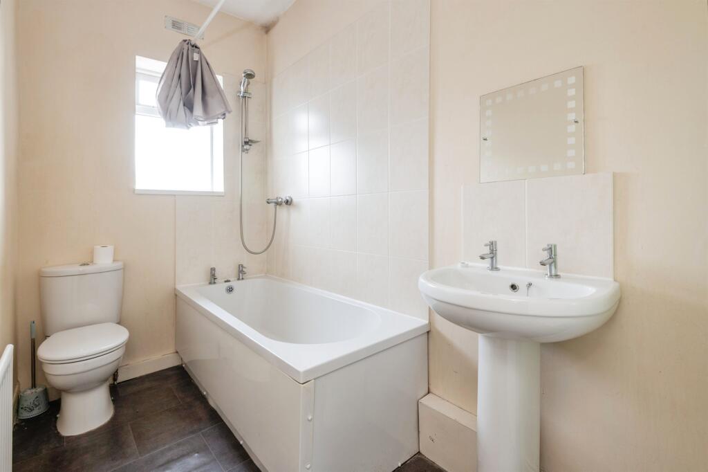 Additional image 5 of Park Road, Low Moor, Bradford