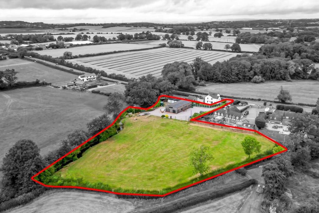 Additional image 32 of Droitwich Road, Bradley Green, B96