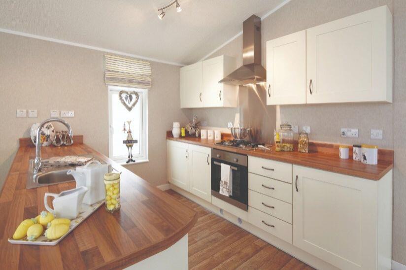 Additional image 3 of 18 Maple Tree Drive, Brokerswood Holiday Park, Westbury, Longleat , Wiltshire