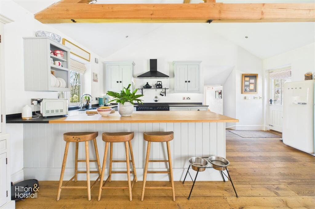 Additional image 9 of Spring Grove Barn, Spring Grove, Colne