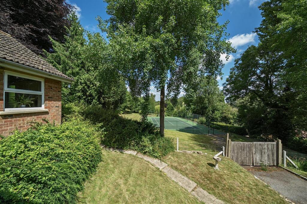 Additional image 20 of Flowers Mead, Bratton, Westbury