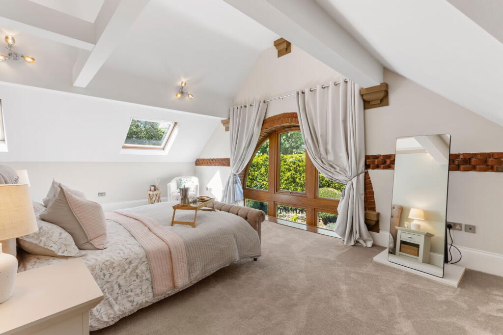 Additional image 16 of Jumeria, Latham Lane, Gomersal, BD19