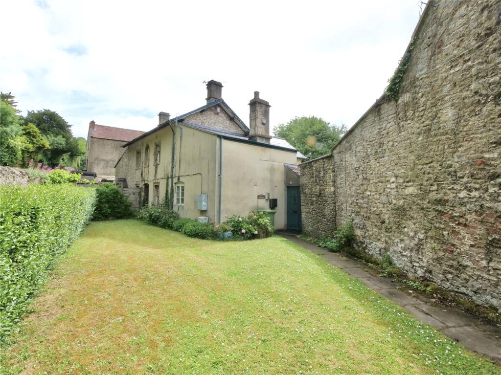 Additional image 4 of Pretty Three Bedroom House - Chewton Mendip