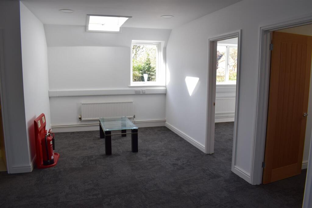 Additional image 10 of Unit 2 at Henley Court Off High Street, Henley-In-Arden