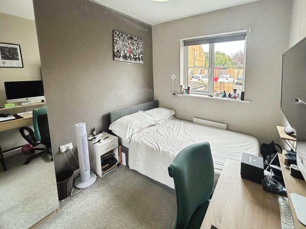 Additional image 21 of Agincourt Drive, Gilstead, Bingley, BD16 3JY